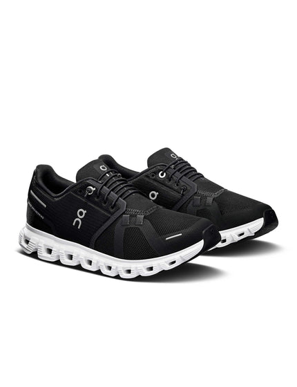 ON Running Cloud 6 - Black/Whiteimage2- The Sports Edit