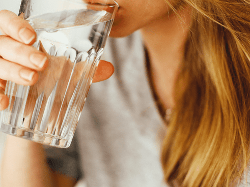 Hydrate Yourself: 6 Signs You Should Drink More Water