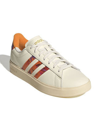 Grand Court 2.0 Shoes - Cream White/Warm Vanilla/Gold Metallic