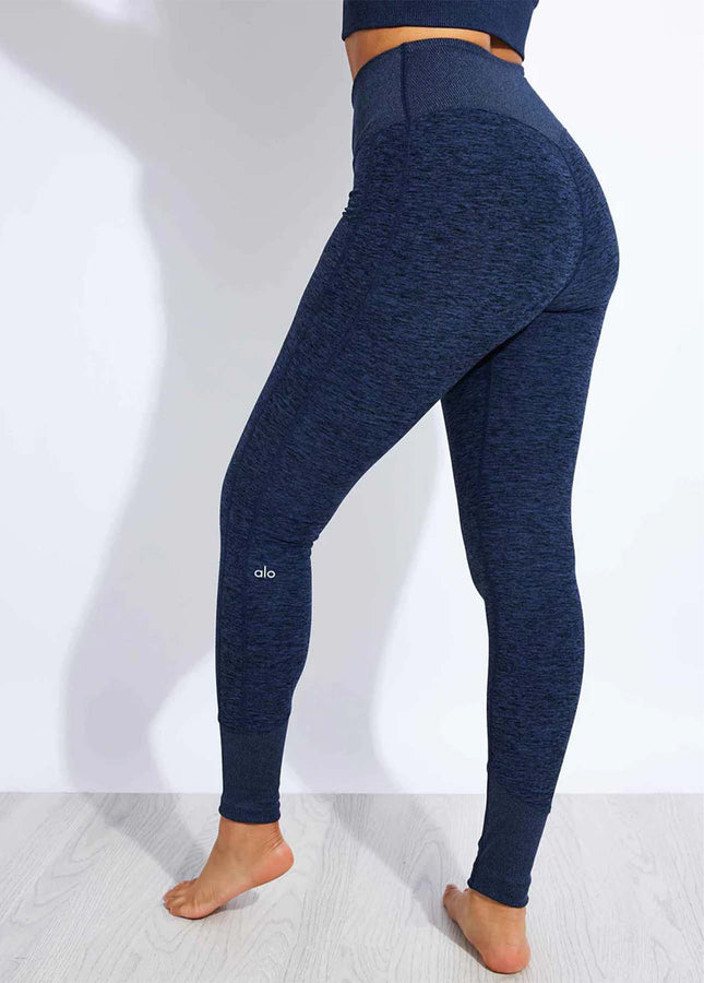 Alo: It's An Obsession: The Ultralightweight Airlift Legging In