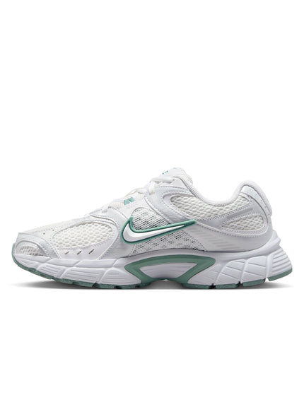 Nike V5 RNR Shoes - Summit White/Vast Grey/Cannon/Whiteimage5- The Sports Edit
