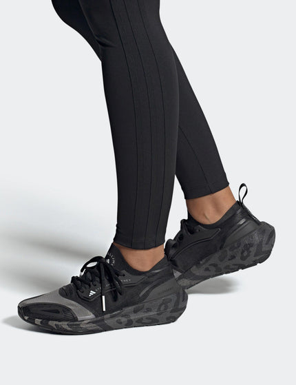 adidas X Stella McCartney Ultraboost Light Shoes - Core Black/Cloud Whiteimage8- The Sports Edit