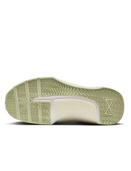 Nike Metcon 9 Premium Shoes - Sea Glass/Summit White/Olive Aura/Metallic Gold Starimage3- The Sports Edit