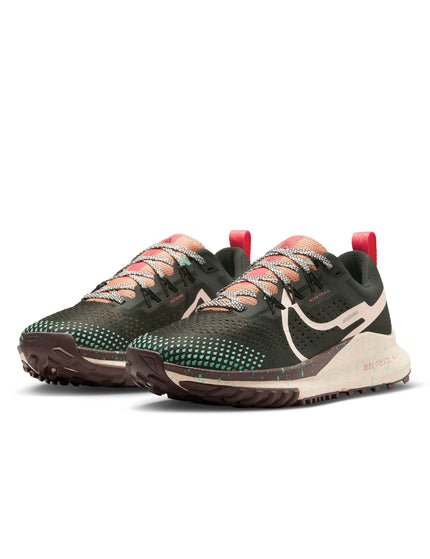 Nike Pegasus Trail 4 Shoes - Sequoia/Amber Brown/Emerald Rise/Guava Iceimage4- The Sports Edit